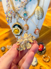 Load image into Gallery viewer, Vintage Lavender Enamel Lily Flower Brooch with Gems from London
