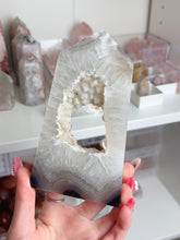 Load image into Gallery viewer, Large Druzy Agate Tower
