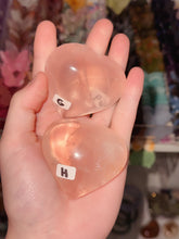 Load image into Gallery viewer, GEMMY Rose Quartz Hearts
