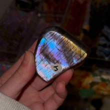 Load image into Gallery viewer, Higher Quality Labradorite Freeforms
