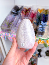 Load image into Gallery viewer, Flower Agate Freeforms
