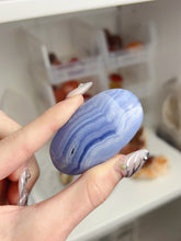 Load image into Gallery viewer, Blue Lace Agate Palms
