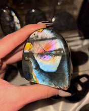 Load image into Gallery viewer, Silver/Rainbow Oil Spill Labradorite Freeform
