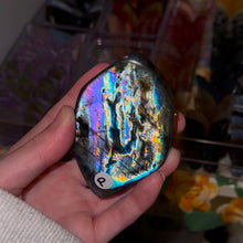 Load image into Gallery viewer, Labradorite Freeforms
