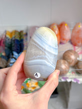 Load image into Gallery viewer, Agate Freeforms
