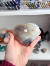 Load image into Gallery viewer, Agate Heart
