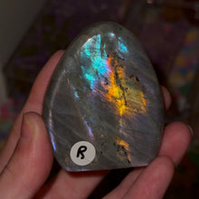 Load image into Gallery viewer, Labradorite Freeforms
