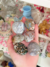 Load image into Gallery viewer, Orby Ocean Jasper Palms
