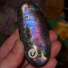 Load image into Gallery viewer, Higher Quality Labradorite Palms
