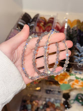 Load image into Gallery viewer, Labradorite Bracelet
